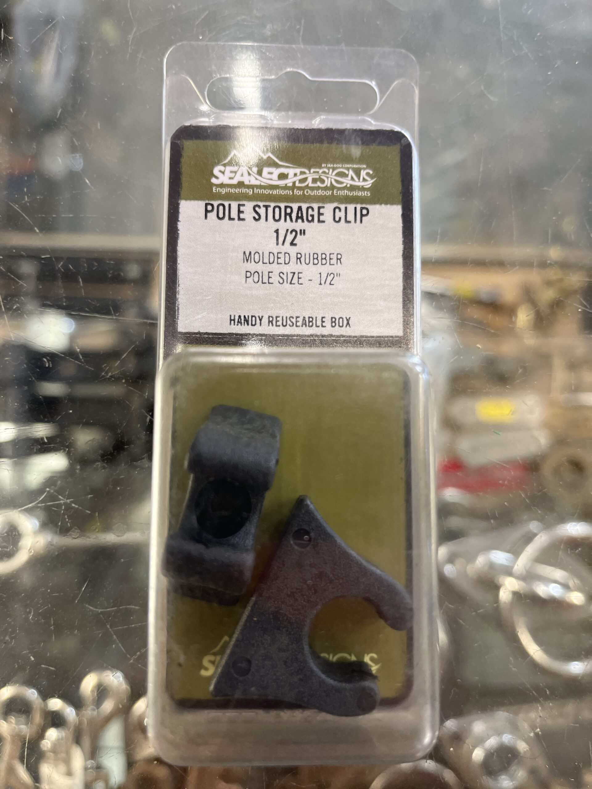 Shoreline Marine Pole Light Storage Clips : Boat Storage
